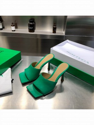 Bottega Venta Leather mules with a squared sole heel 9cm 2021 Collection 07