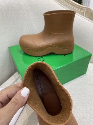 Bottega Veneta PUDDLE Biodegradable rubber Ankle Boots Brown 2022 Collection