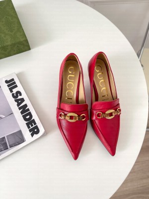 Gucci Women's pump with bamboo Horsebit red 2021 Collection