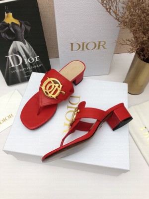 Christian Dior 30 MONTAIGNE 4CM Flip-Flop Red Calfskin sandals 2021 Collection