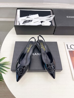 Chanel Patent Calfskin Flat Slingbacks with CC Heart black G46072 2025 Collection