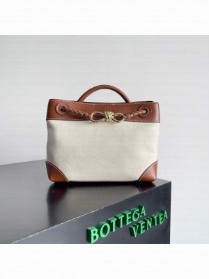 Bottega Veneta Small Andiamo Bag 766014 brown& canvas
