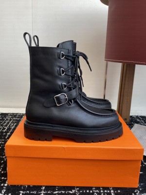 Hermes Land ankle boot in calfskin with chunky rubber sole black