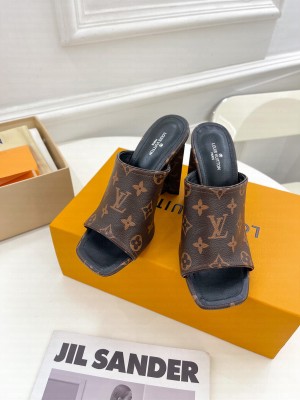 Louis Vuitton Silhouette Slide Sandals 10cm in Leather Mule 2023 Brown
