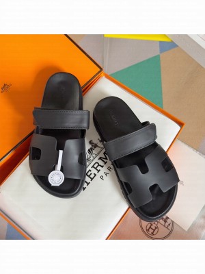 Hermes Unisex Chypre Flat Sandals 018