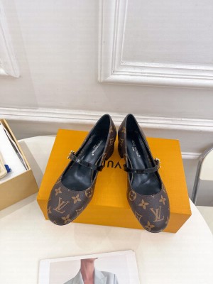 Louis Vuitton Romy Monogram Pump Brown