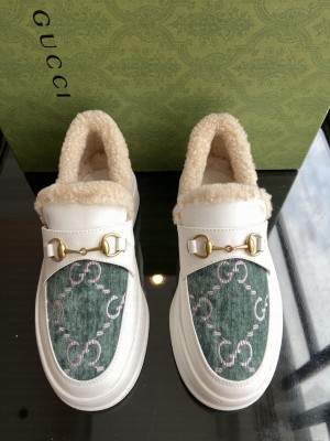 Gucci Fabric and Leather Loafers with Shearling Lining 06