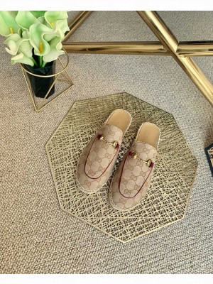 GUCCI UNISEX CANVAS HORSEBIT ESPADRILLES SLIPPERS BROWN 2021 Collection