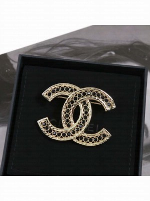 Chanel Women's Brooch AB1153