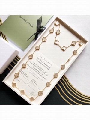 Van Cleef & Arpels Clovers Long Necklace White 27 2020 Collection