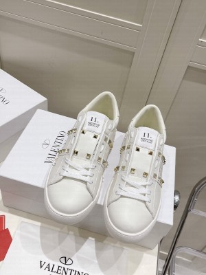 Valentino Unisex Garavani Open For A Change sneakers IN BIO-BASED MATERIAL 2022 Collection 015