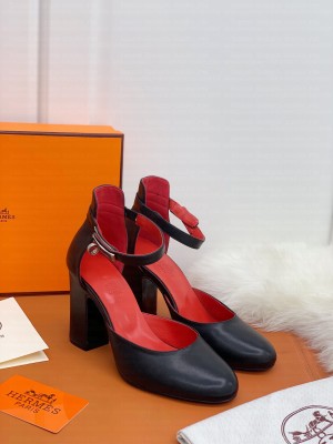 Hermes Kelly Black Leather 9cm Pumps 2021 Collection