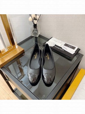 Chanel Ballerinas Leather/Patent Flat Black