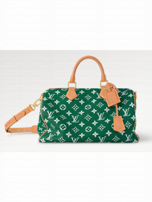 Louis Vuitton RUNWAY Speedy P9 Bandouliere 40 M24417 green