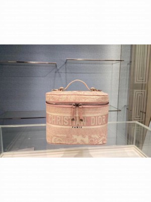 Dior Toile de Jouy Embroidery DIORTRAVEL VANITY CASE S5480V pink