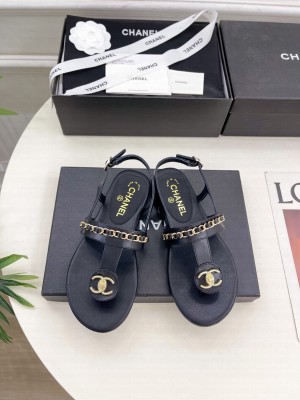 Chanel Flat  Thong with Chain Sandals Black 2025 