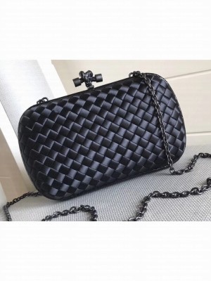 Bottega Veneta Intrecciato Chain Knot Clutch Bag Black 