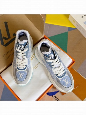 Louis Vuitton Women's Run 55 Sneaker 05