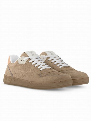 Louis Vuitton Women's LV Stadium Sneaker 1AGXPO Cream