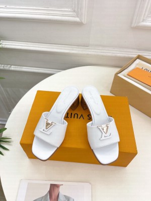 Louis Vuitton Women's LV Capri 5cm Calfskin Mule White