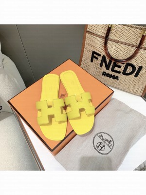 Hermes Oran Flat slippers in epsom leather 066 2021 Collection
