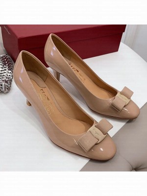 Salvatore Ferragamo Carla Patent Leather Bow Pumps 5.5cm Nude Spring/Summer 2021 Collection