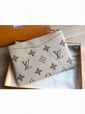 Louis vuitton original POCHETTE VOYAGE M80174 Cream