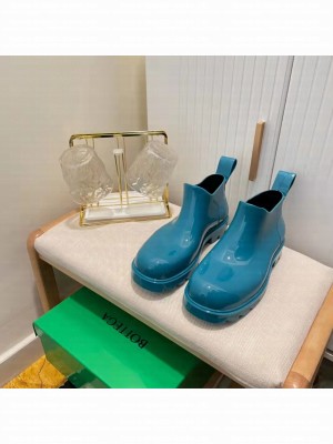 Bottega Veneta Unisex Shine Rubber TPU Ankle Boots Blaster Blue 2022  Spring/Summer 2022 Collection