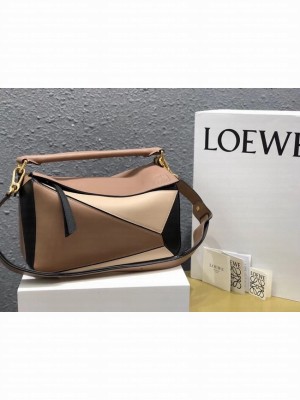 Loewe Puzzle Bag Original Leather B9124 apricot