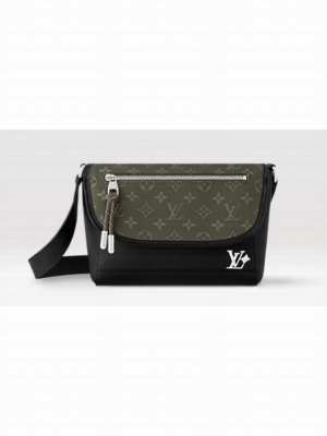 Louis Vuitton Pulse Messenger M12625 Khaki&Black