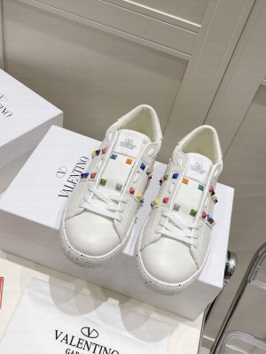 Valentino Unisex Garavani Open For A Change sneakers IN BIO-BASED MATERIAL 2022 Collection 01