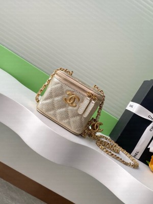 CHANEL Grained Calfskin Small Vanity with Chain AP3941 gold