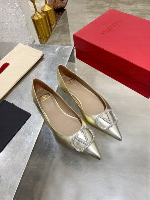 VALENTINO VLOGO GLOW LAMINATED NAPPA FLAT 40 2021 Collection