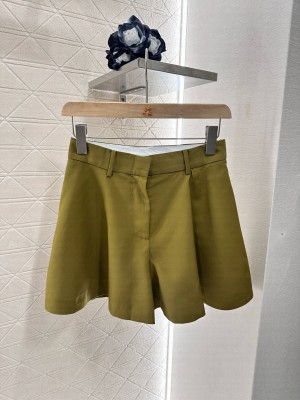 Loewe Trapeze shorts in cotton and silk Khaki Green