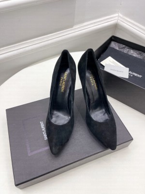 Saint Laurent Women's Suede 10cm Pumps White 2022 Collection