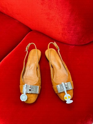 Hermes Innocente Slingback flat in suede goatskin brown