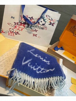 Louis Vuitton Scarf made of sheep wool and alpaca wool