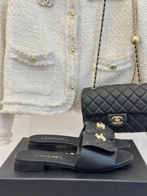 Chanel Lambskin Slide Flat Black