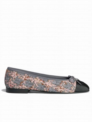 Chanel Women's Ballerinas G02819 Gray