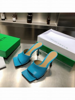 Bottega Venta Leather mules with a squared sole heel 9cm 2021 Collection 08
