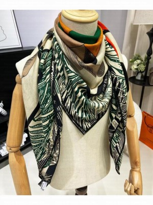 Hermes Women's Cavalier en Formes Scarf Black
