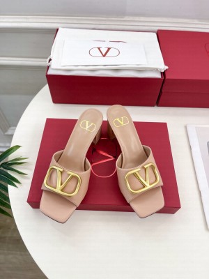 VALENTINO VLOGO SIGNATURE SLIDE SANDAL IN CALFSKIN 60MM 09 2025