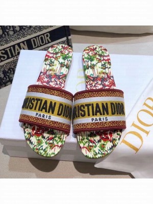 Dior Dway Flat Slide Sandals in Yellow Embroidered Cotton Spring/Summer 2021 Collection 52