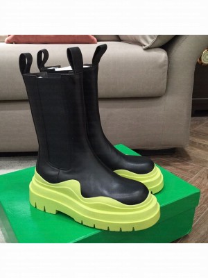 Bottega Veneta Tire Calfskin Mid-Calf Chelsea Boots Black/Kiwi Green  2021 Collection