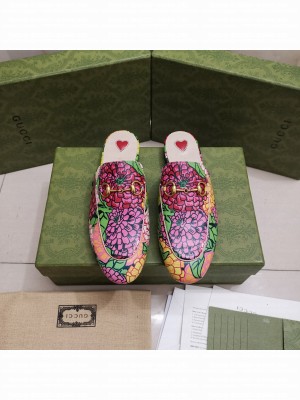 GUCCI PRINCETOWN GG HORSEBIT SLIPPER FLOWER PRINT 03 2021 Collection