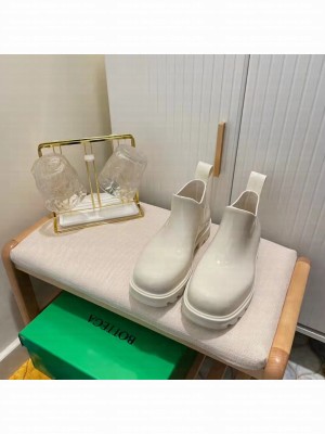 Bottega Veneta Unisex Shine Rubber TPU Ankle Boots White 2022 Spring/Summer 2022 Collection