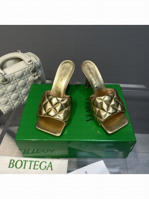BOTTEGA VENETA Lido Intreccio metallised leather 9cm mules Gold