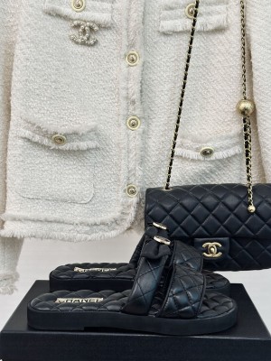 Chanel Chanel Quilted Lambskin & Bow Slide Flat