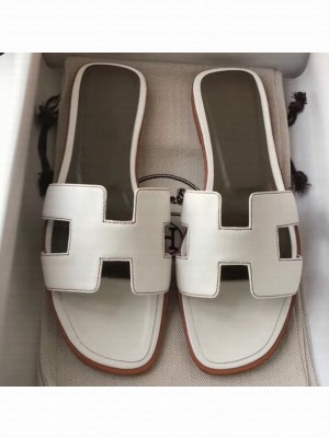 Hermes Oran Flat Slipper Sandals in Swift Box Calfskin White 03