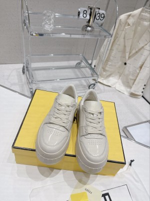 Fendi Fashion Show Low-top Platform Sneakers 7cm in White Brushed Leather